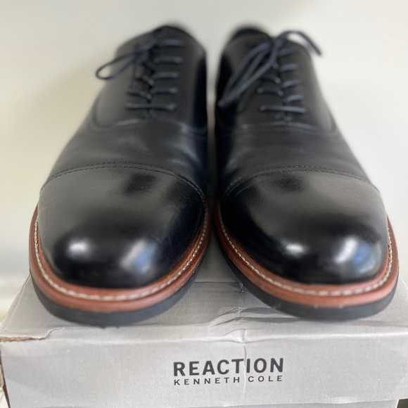 KENNETH COLE REACTION, KLAY CAP TOE Men's lace-up oxford, size 13 - Picture 4 of 6